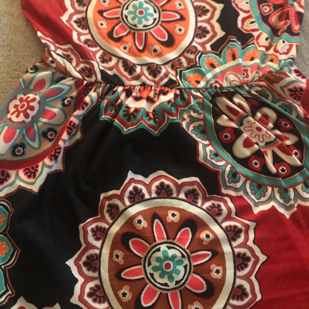 Dress - Picture 2 of 4